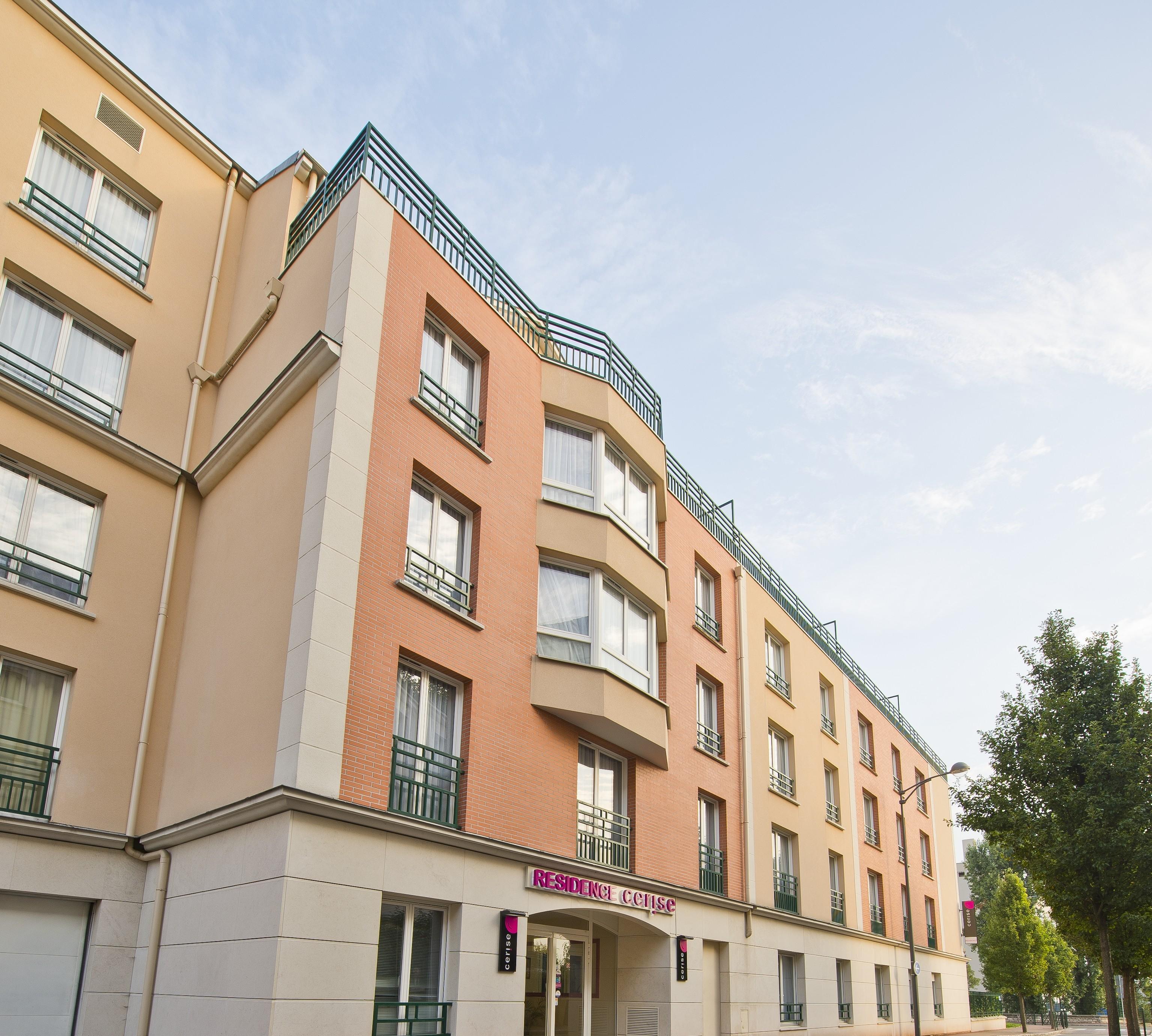 Hotel Cerise Chatou Exteriör bild